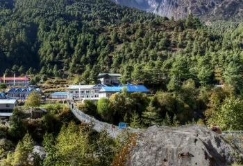 Phakding-village-everest-trek