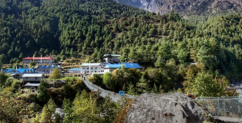 Phakding-village-everest-trek