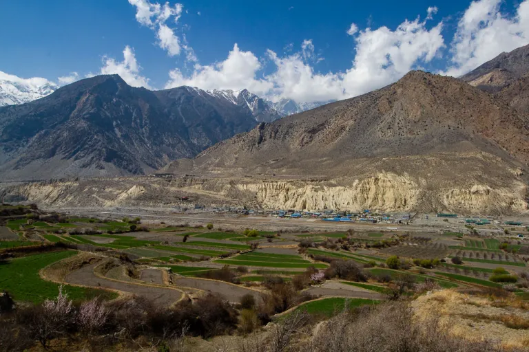 Jomsom with views of the Annapurna range, the main transport hub of the Mustang region
