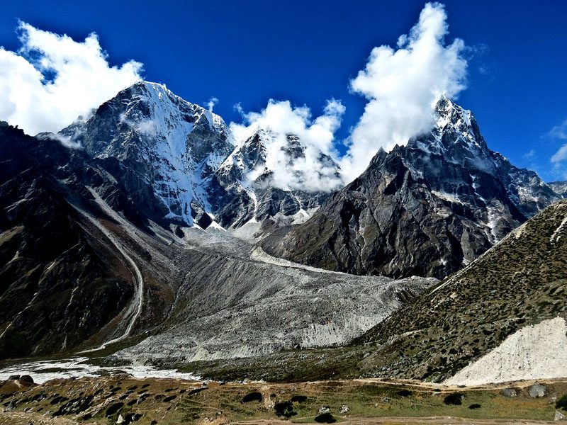Trekkers heading towards Lobuche on the Everest Base Camp trail