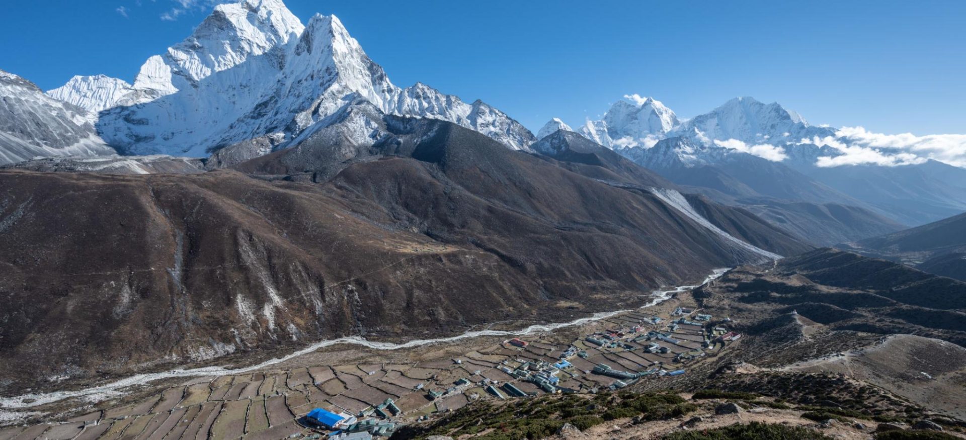 View towards Ama Dablam and Lhotse from the Nangkartshang ridge
