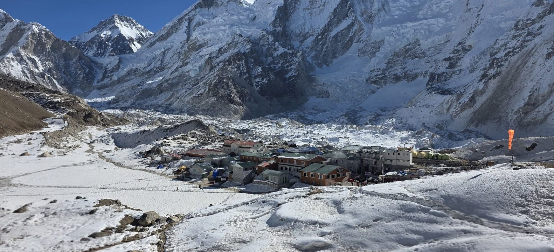 WInter view in GorakShep